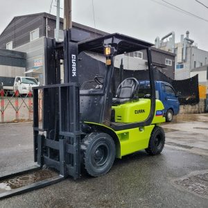 Clark FX 2.5 ton used forklift