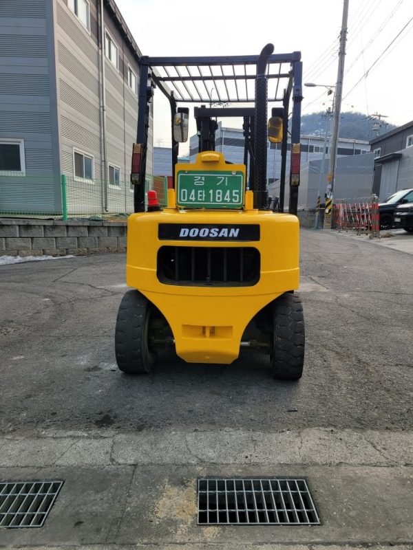 Doosan D20S-3 used forklift