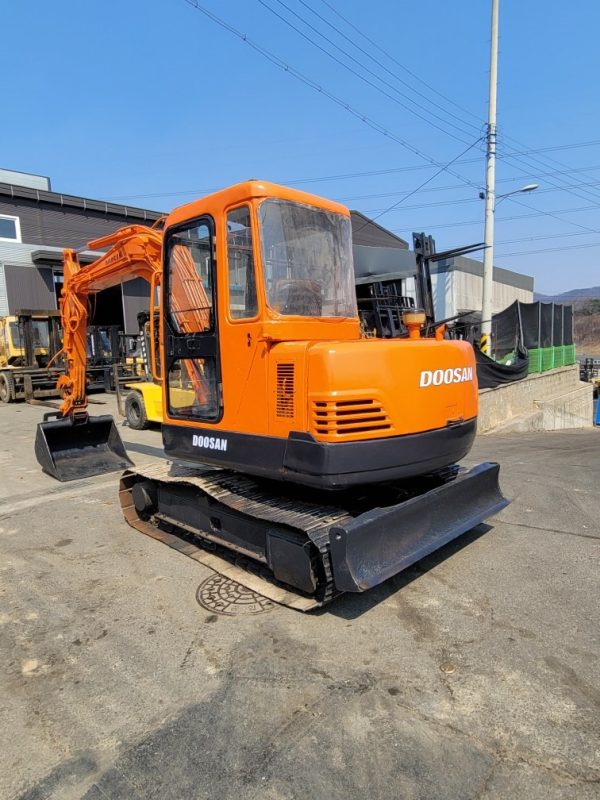 Doosan (Daewoo) Solar 55 - Image 2