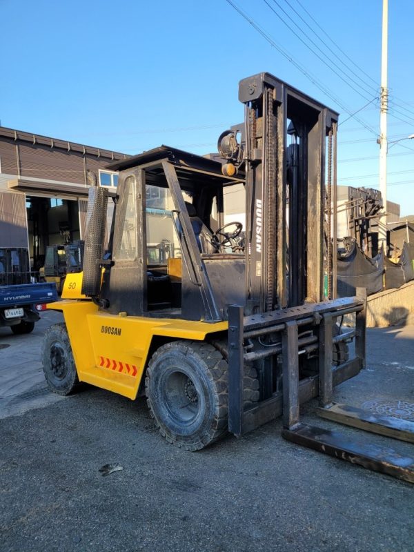 Doosan LD 5-ton used forklift