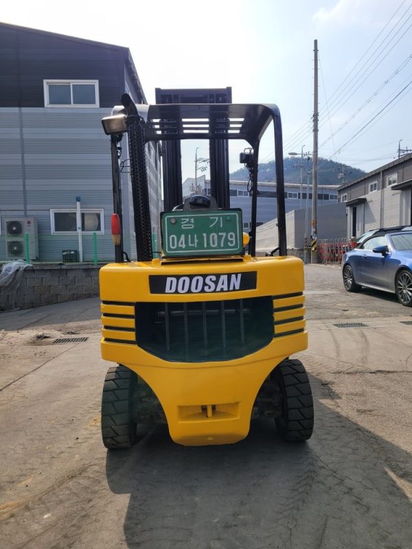 Doosan LD2.5 ton used forklift