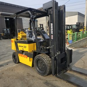 Doosan LD30S-2 Used Forklift