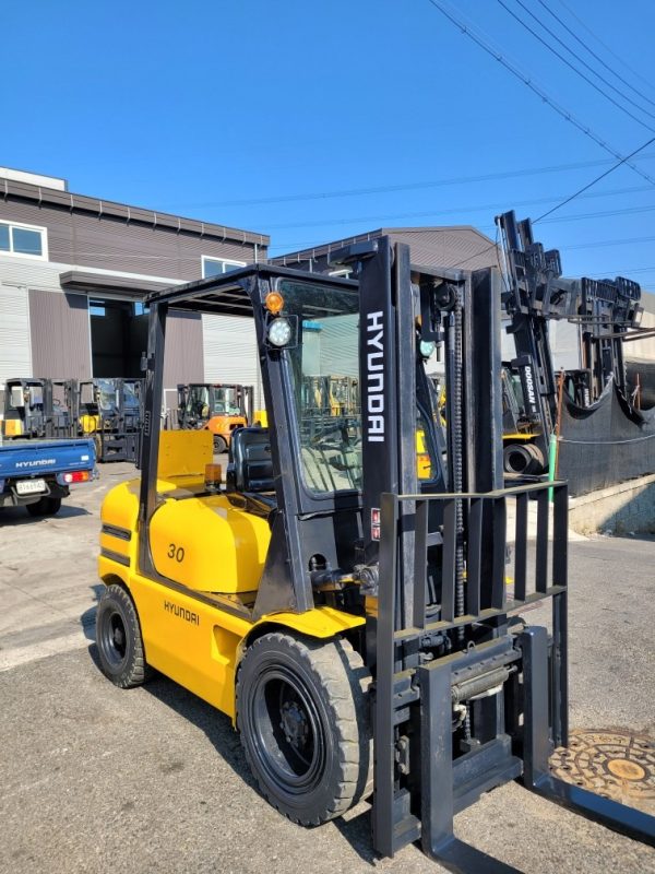 Hyundai HDF 3-ton used forklift