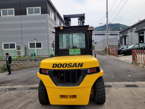 Model Doosan D70S Forklift - Image 9