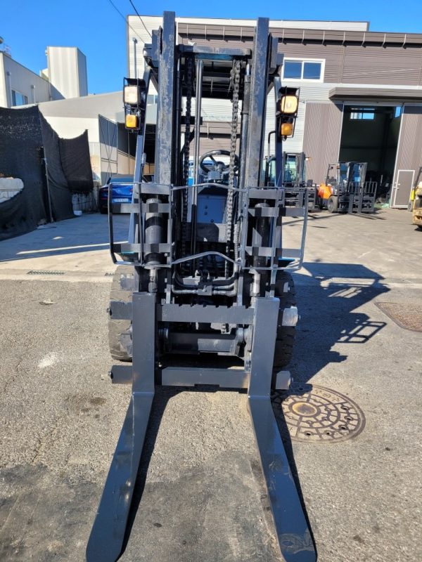 Samsung FX 3-ton hinged used forklift - Image 5